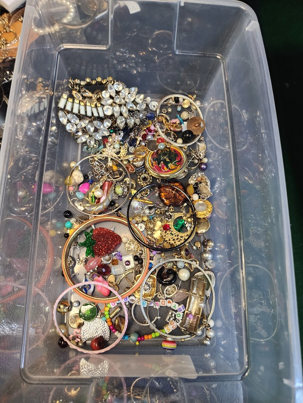 1lb Mixed Jewelry For Crafting May Or May Not Have Matches J080826-4